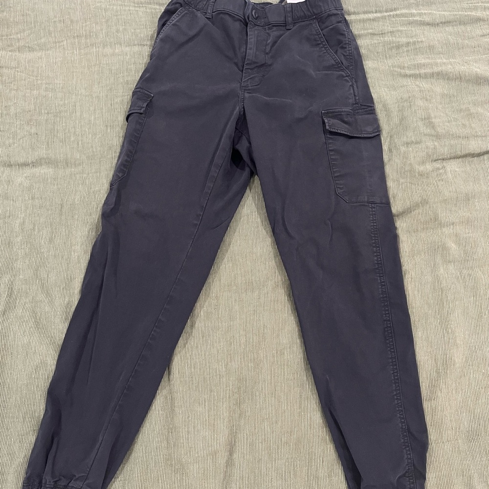 Uniqlo Dark Gray Cargo Pants for Men